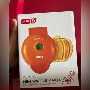 Pumpkin waffle maker new never opened